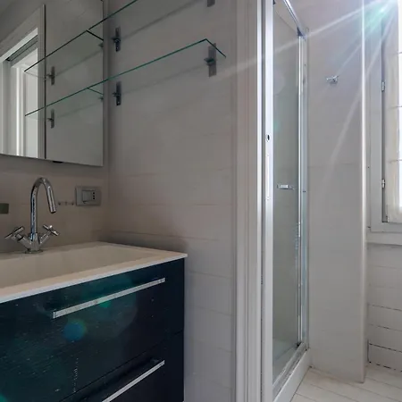 Apartment Repubblica Premium Milan